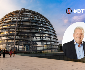 Fotomontage mit Bundestagskuppel und Herrn Nünthel