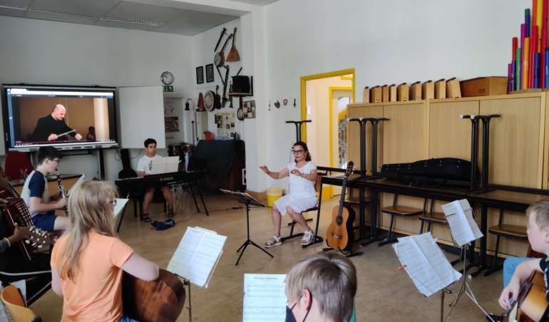GItarrenensemble am Immanuel-Kant-Gymnasium bei den musikalischen Werkstätten